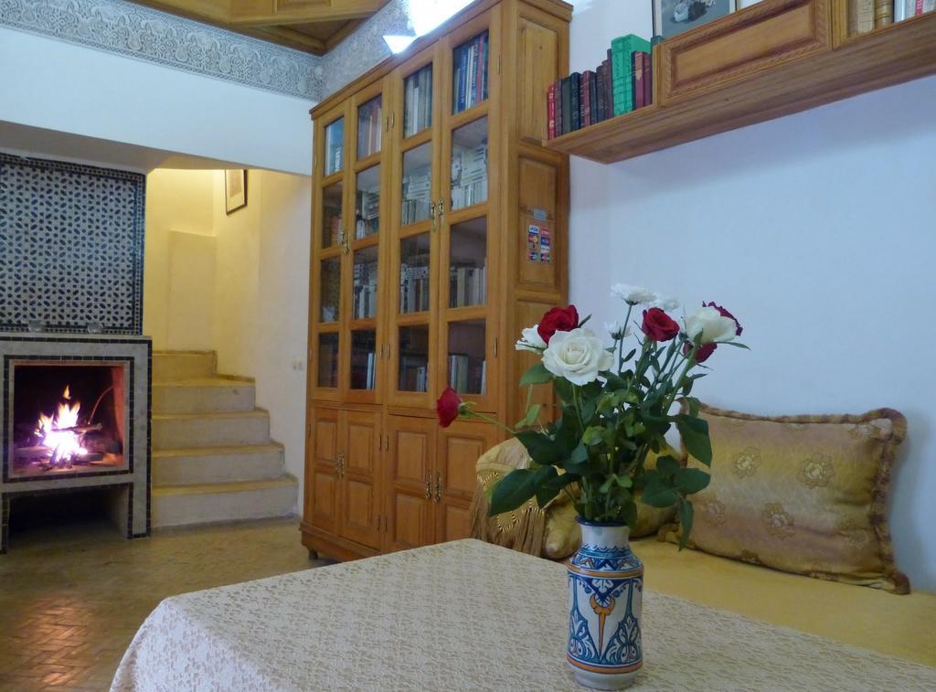 Hotel Dar Essoaoude - Fes Nejjarine Zewnętrze zdjęcie